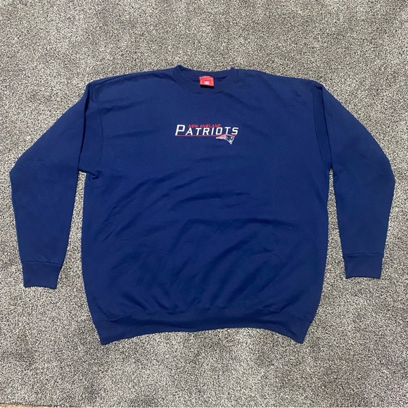 Vintage Patriots Mens XL Crewneck Sweatshirt Embroidered Logo - Picture 1 of 2